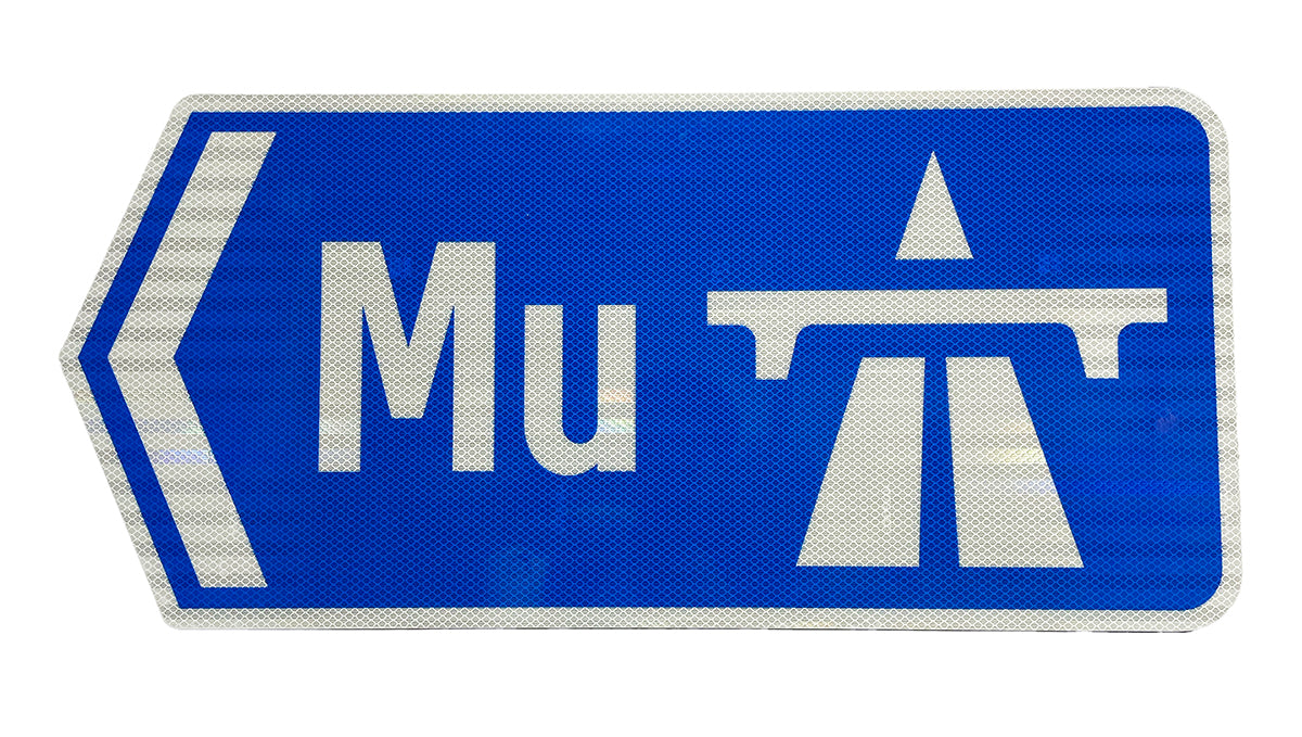 K2 PLANT HIRE Ltd: Mu Mu Directional Reflective Road Signs (Pair) image 2